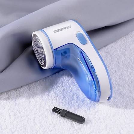 Electric fabric shaver lint remover with USB cable and cleaning brush